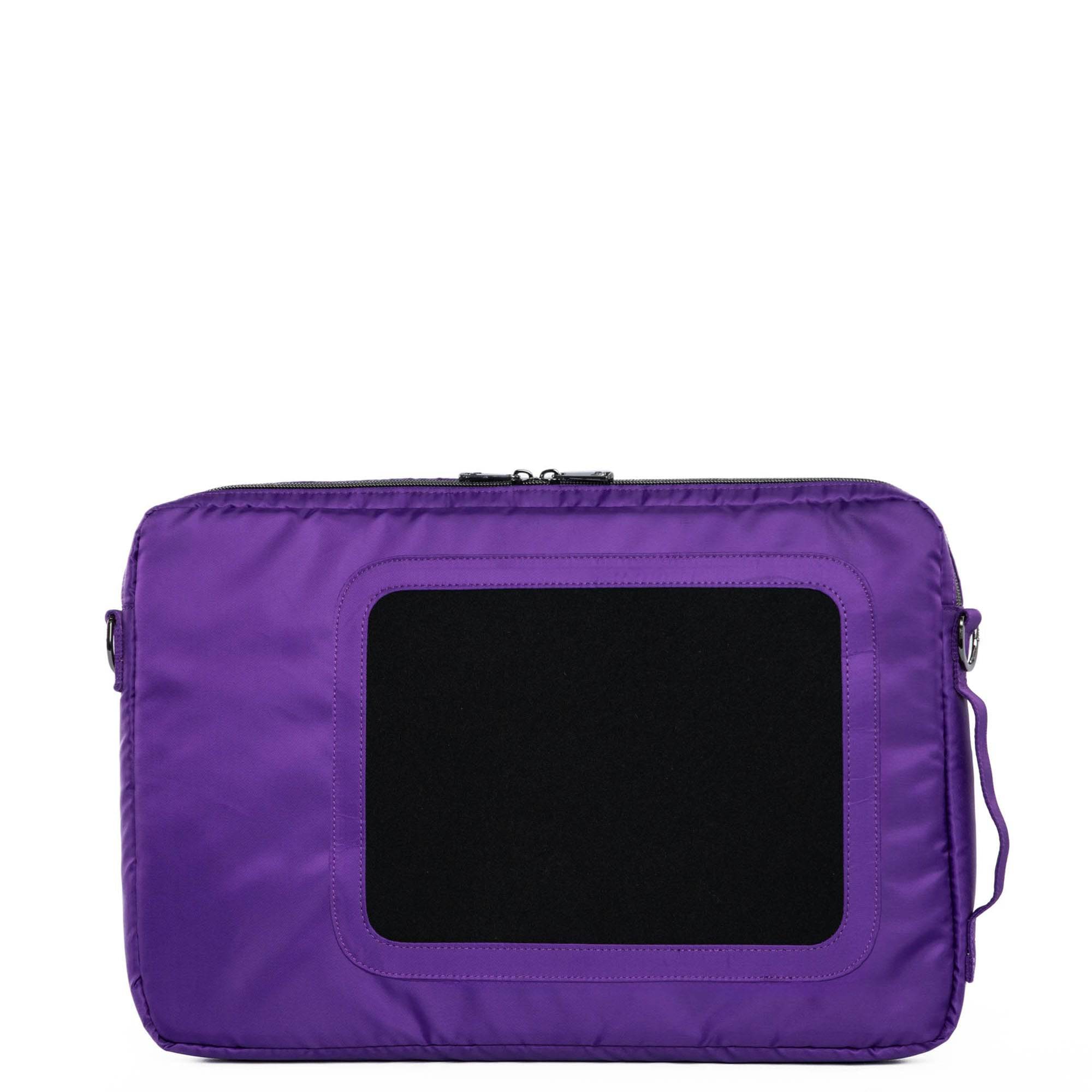 Delta 17" Laptop Case - GRAPE PURPLE - Delta_17in_GrapePurple_03